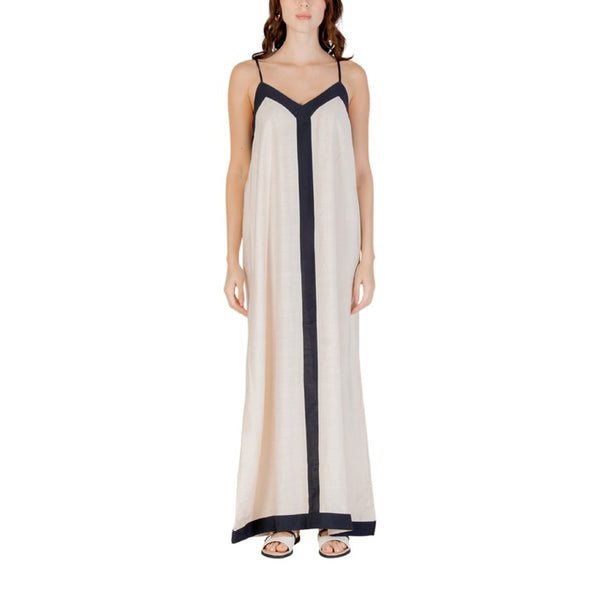 Vero Moda - Mekot
