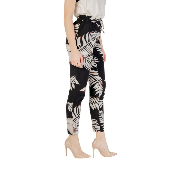 Vero Moda - Housut